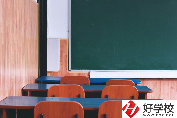 湖南省經(jīng)濟(jì)貿(mào)易職業(yè)中專(zhuān)學(xué)校汽車(chē)維修值得學(xué)嗎？