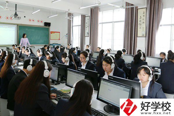 張家界有哪些公辦技校？公辦技校免學(xué)費(fèi)嗎？