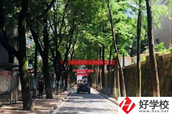 長沙航天學(xué)校地址在哪里，校園環(huán)境如何？