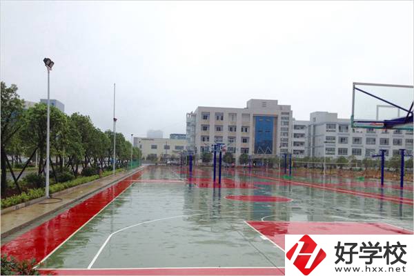 瀏陽最好的技校是哪一所？開設(shè)有什么專業(yè)？