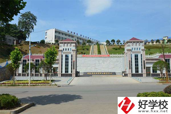 資興市職業(yè)技術(shù)學(xué)校值得報考嗎？有什么專業(yè)可以學(xué)？