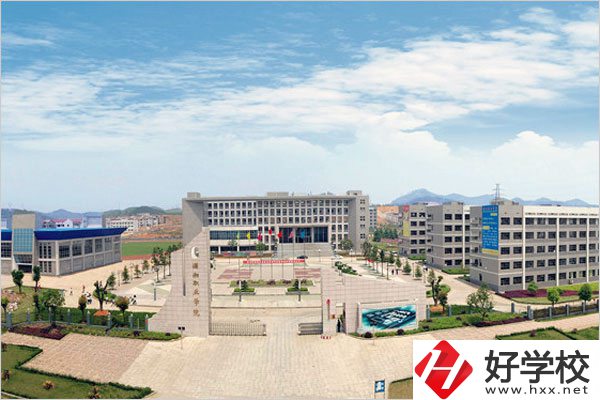 婁底有哪些民辦職高？哪所比較好？