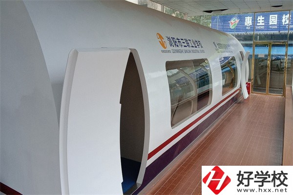 長沙市三聯(lián)科技中等職業(yè)學校新校區(qū)怎么樣？就業(yè)難嗎？