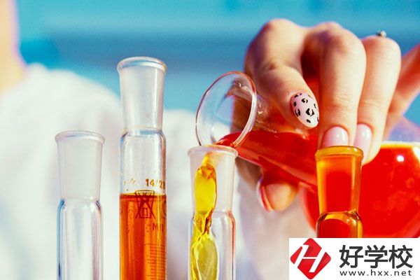永州湘南旅游學校環(huán)境怎么樣？宿舍好不好？