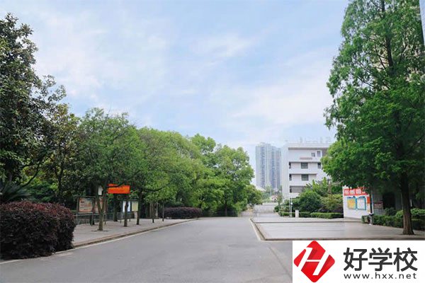 邵陽工業(yè)學(xué)校怎么樣？就業(yè)前景如何？