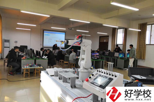 郴州職業(yè)技術(shù)學(xué)院中職部好不好？值得讀嗎？