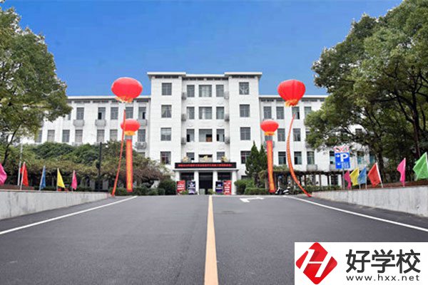 湘潭鋼鐵職業(yè)中等專業(yè)學(xué)校怎么樣？口碑好嗎？