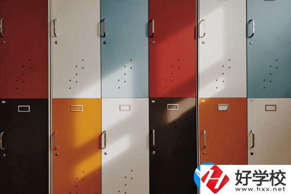 株洲最好的職業(yè)學(xué)校是哪個(gè)？宿舍怎么樣？