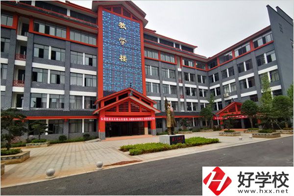 懷化精武體育藝術(shù)職校有哪些專業(yè)？就業(yè)方向怎么樣？
