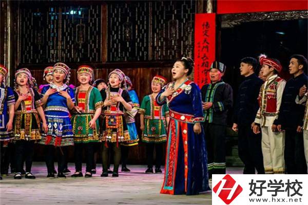 婁底有哪些公辦職高？職高和中專有什么區(qū)別？