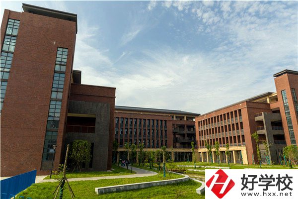 常德汽車機電學校就業(yè)好不好？師資力量怎么樣？