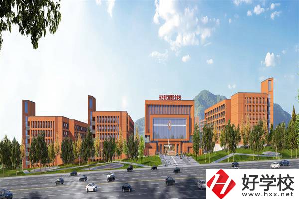 長沙縣排名前三的中專是哪些？有什么辦學(xué)優(yōu)勢？